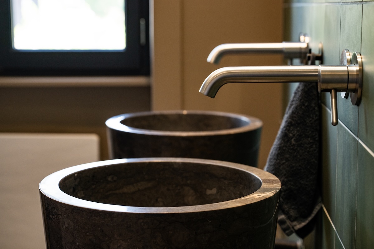 Sanitaires rénovée dans les bureaux Chronos à Décines